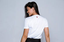 Carregar imagem no visualizador da galeria, T-shirt Feminina Gola V - Branco

